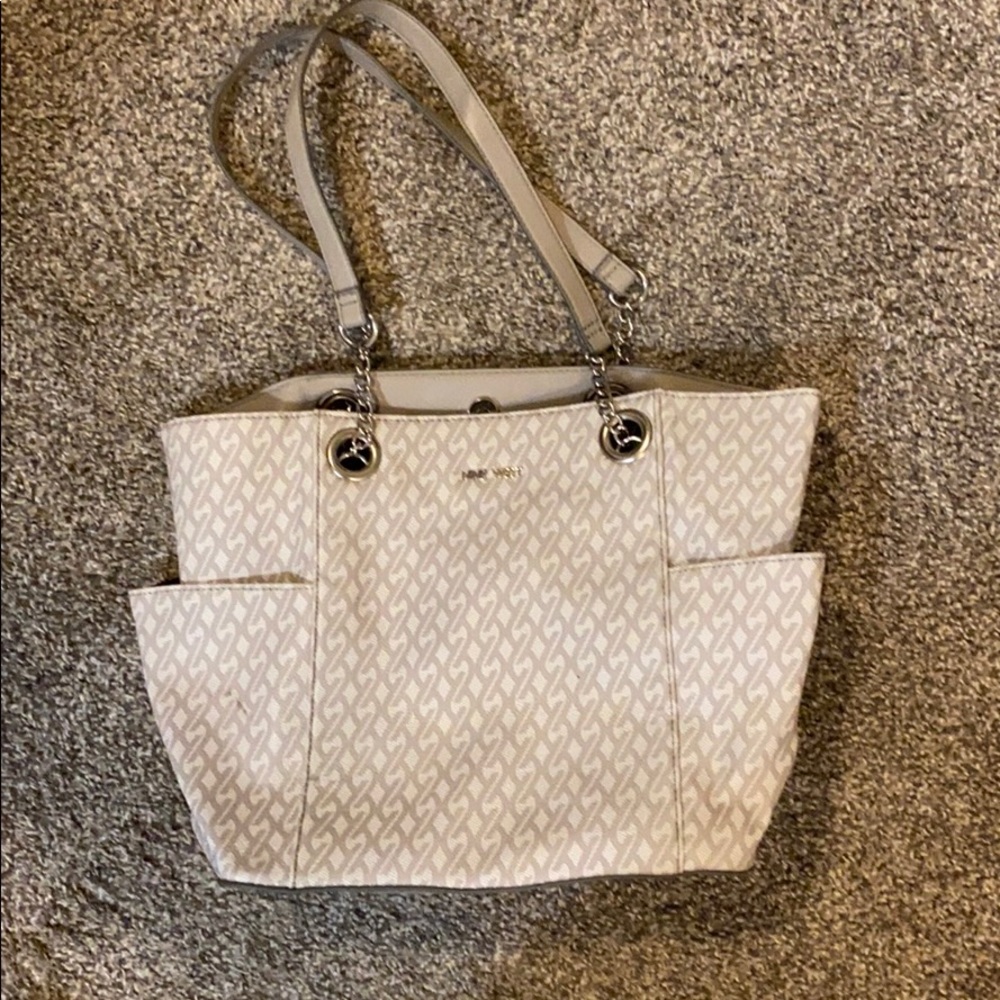 Classy silver bag!